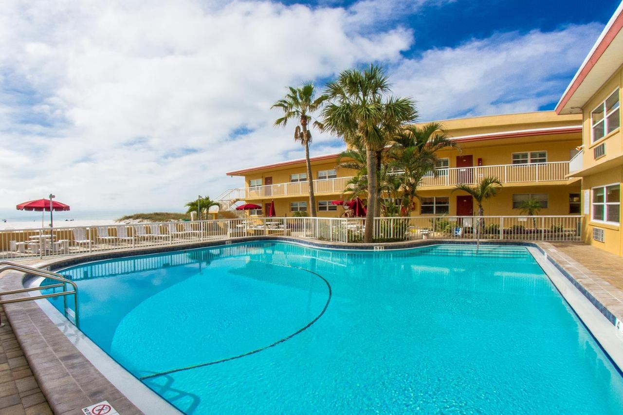 #212 Surf Song Resort St. Pete Beach Eksteriør bilde