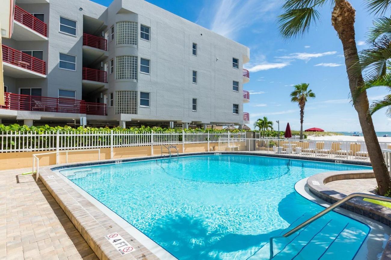 #212 Surf Song Resort St. Pete Beach Eksteriør bilde